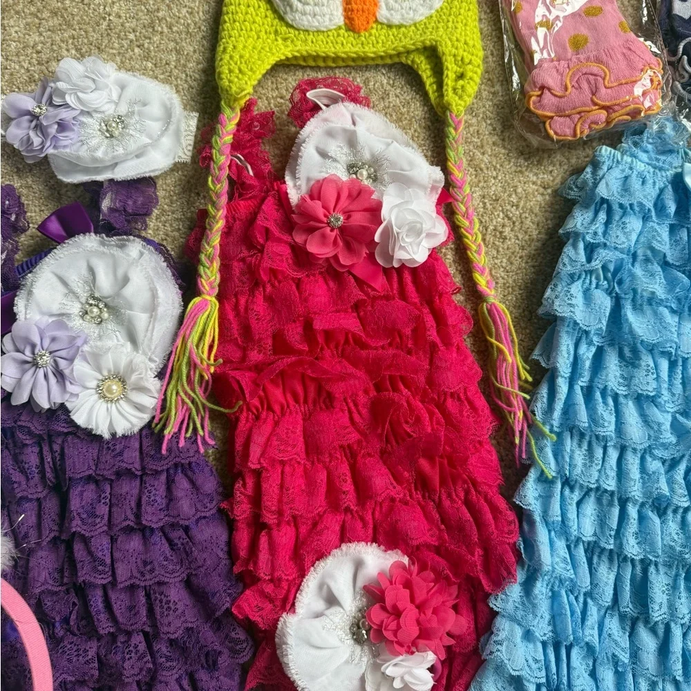 31 pc CHIC BABY BOUTIQUE LOT LACE PETTIROMPERS, BLOOMERS AND MORE